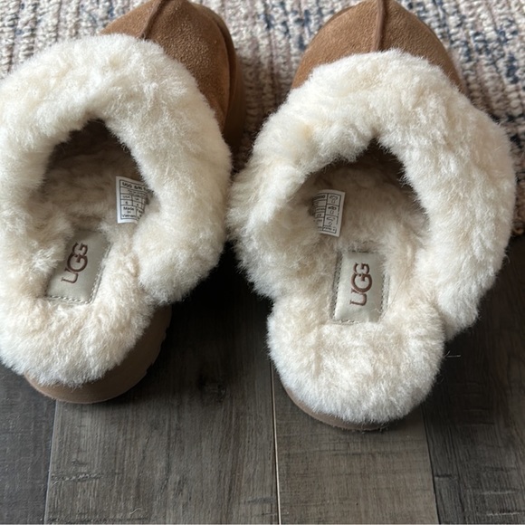 UGG Shoes - Platform uggs